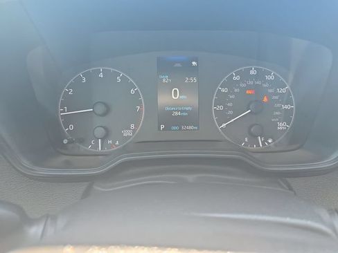 Used 2025 Toyota Corolla LE FWD image 19