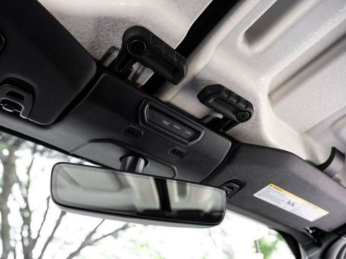 Used 2022 Jeep Gladiator Rubicon w/ Cold Weather Group image 40