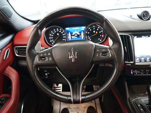 Used 2018 Maserati Levante S GranSport AWD/4WD image 33