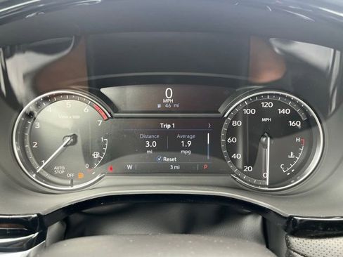 New 2025 Cadillac XT6 Luxury image 8