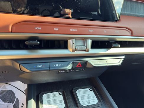 New 2027 Kia Telluride SX Prestige AWD/4WD image 14