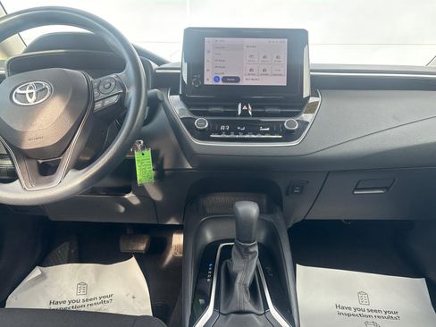 Used 2023 Toyota Corolla LE image 16