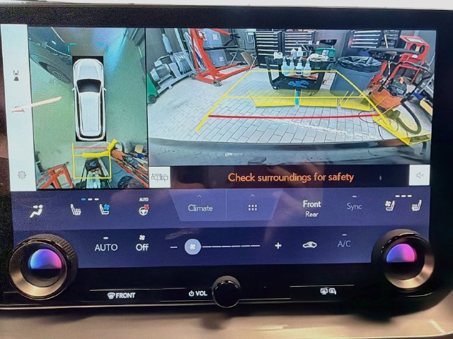 Certified 2024 Lexus TX 350 AWD w/ Captains Chair Package image 18