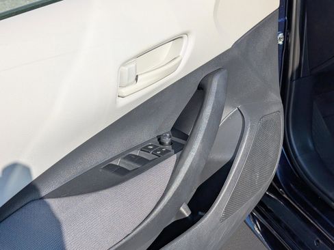 Used 2023 Toyota Corolla LE image 14