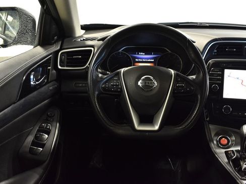Used 2021 Nissan Maxima Platinum w/ Sport Mat Group FWD image 14