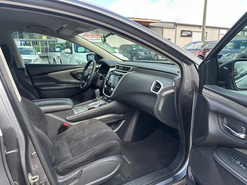 Used 2017 Nissan Murano S AWD/4WD image 12
