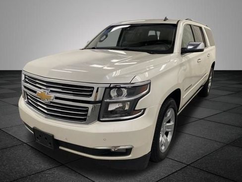 Used 2015 Chevrolet Suburban LTZ AWD/4WD image 3