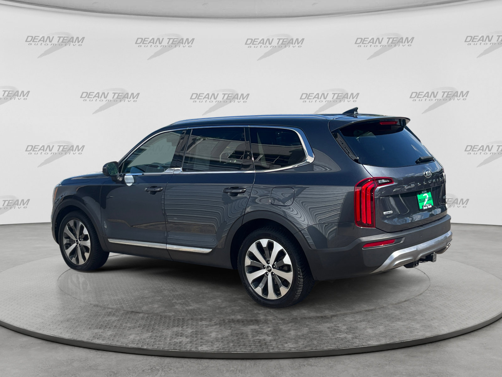 Used 2021 Kia Telluride EX w/ EX Premium Package AWD/4WD image 5