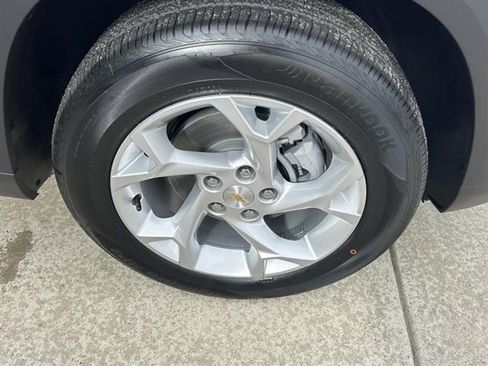 New 2026 Chevrolet Trax LS w/ LS Convenience Package image 30