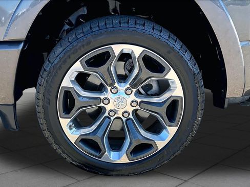 Used 2019 RAM 1500 Limited AWD/4WD image 10