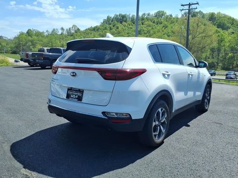 Certified 2022 Kia Sportage LX AWD/4WD image 7