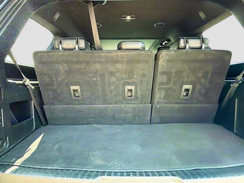 Used 2020 Ford Expedition XLT w/ Equipment Group 202A RWD image 18