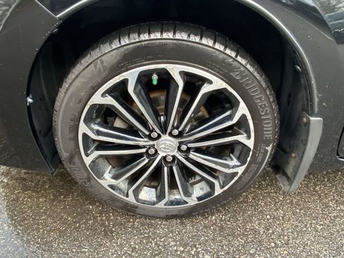 Used 2015 Toyota Corolla S image 17