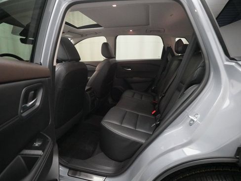 Certified 2023 Nissan Rogue SL image 16