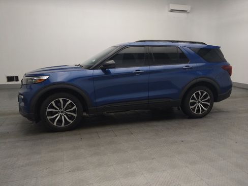 Used 2020 Ford Explorer ST w/ Premium Technology Package AWD/4WD image 2