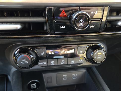 New 2026 Nissan Kicks SV FWD image 23