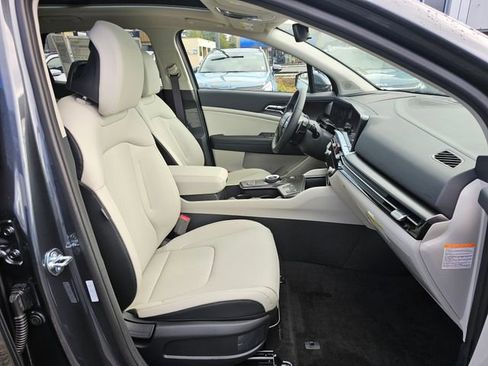 New 2026 Kia Sportage EX w/ EX Panoramic Sunroof Package AWD/4WD image 11