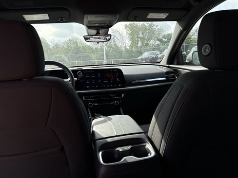 Used 2026 Chevrolet Traverse LT w/ Driver Confidence Package FWD image 22