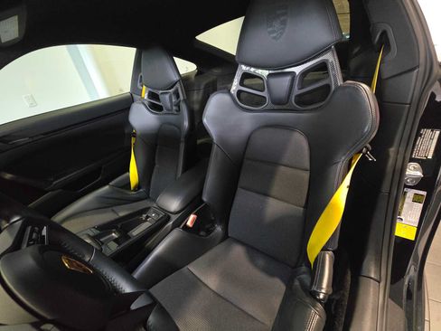 Used 2022 Porsche 911 GT3 RWD image 5