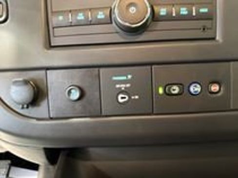 New 2025 Chevrolet Express 2500 w/ Driver Convenience Package RWD image 17