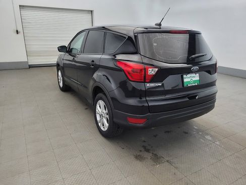 Used 2019 Ford Escape S image 5