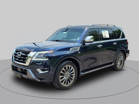 Used 2021 Nissan Armada Platinum w/ Captain's Chairs Package RWD image 7