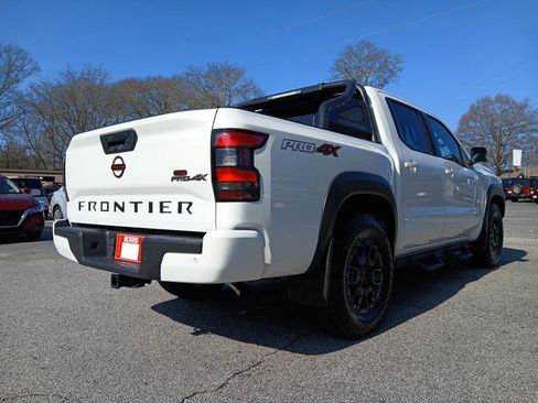 Used 2022 Nissan Frontier PRO-4X w/ Pro-4X Premium Package image 6