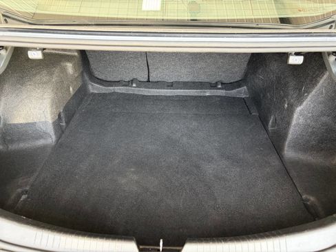 Used 2023 Chevrolet Malibu LS image 25