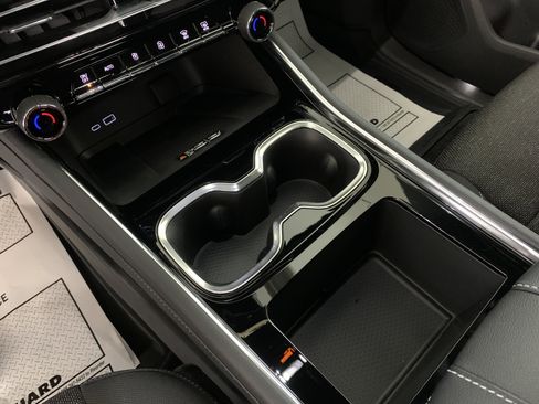 New 2026 Chevrolet Traverse LT w/ Driver Confidence Package image 29