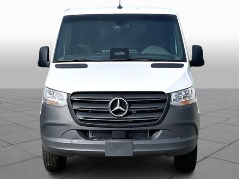 New 2025 Mercedes-Benz Sprinter 2500 image 3