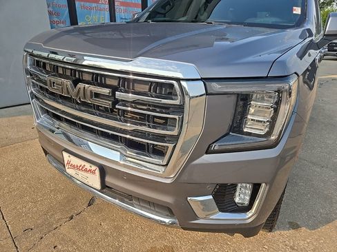Used 2021 GMC Yukon SLT w/ SLT Premium Package AWD/4WD image 17