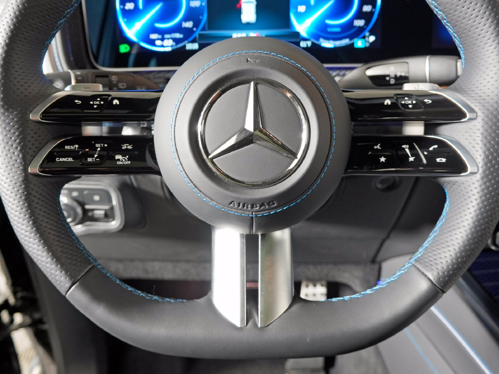 Used 2025 Mercedes-Benz G 580 w/ EQ Technology image 16