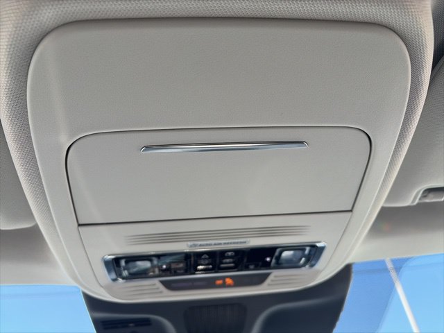 New 2025 Lincoln Navigator Reserve AWD/4WD image 26