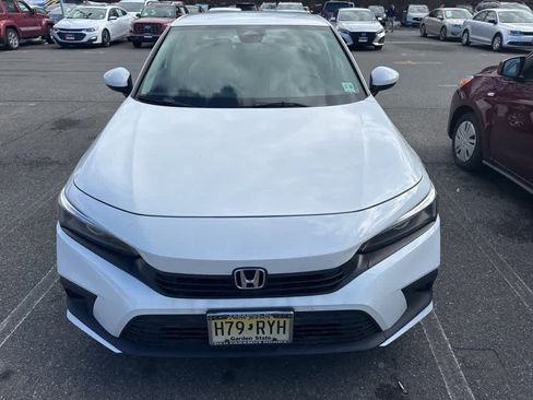 Used 2023 Honda Civic LX image 3