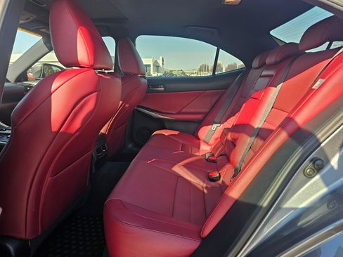 Used 2019 Lexus IS 350 AWD image 16