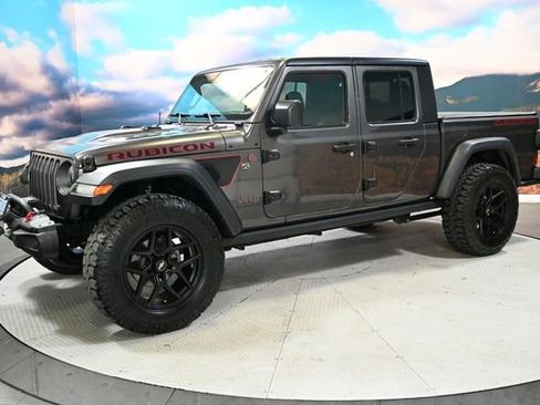 Used 2021 Jeep Gladiator Rubicon AWD/4WD image 3