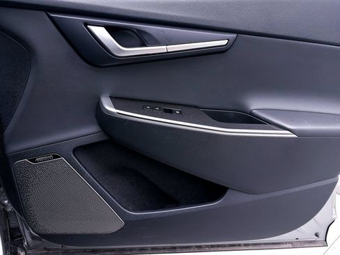 Certified 2024 Kia EV6 Wind RWD image 34