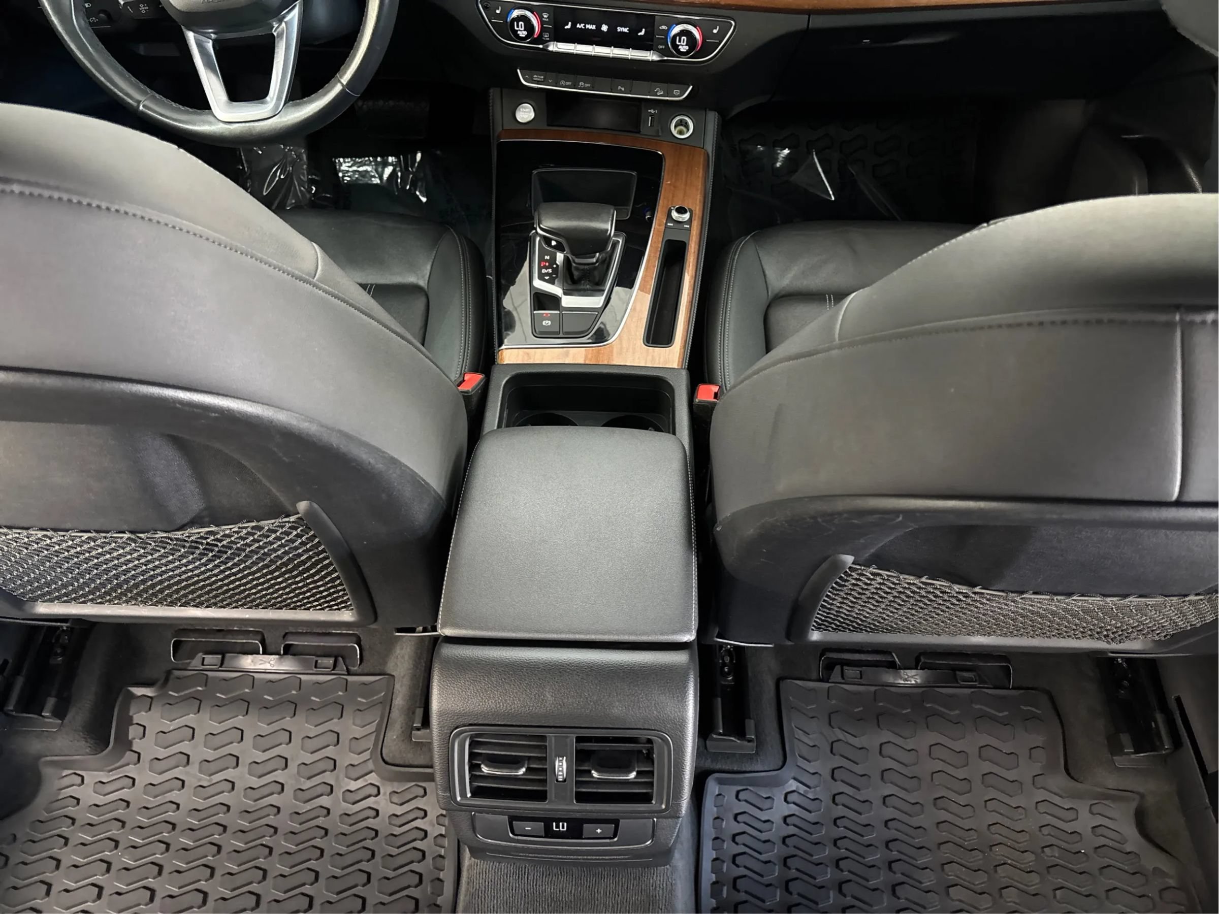 Used 2021 Audi Q5 2.0T Premium Plus w/ Premium Plus Package AWD/4WD image 22