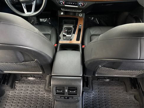 Used 2021 Audi Q5 2.0T Premium Plus w/ Premium Plus Package AWD/4WD image 22