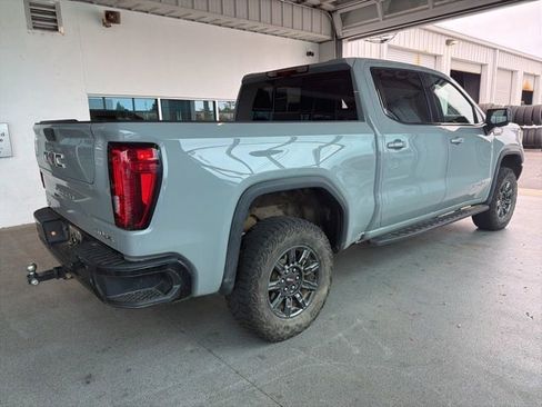 Used 2025 GMC Sierra 1500 AT4X image 13