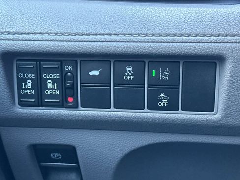 Used 2019 Honda Odyssey EX-L image 32