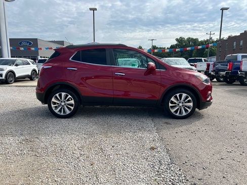 Used 2020 Buick Encore Preferred FWD image 9