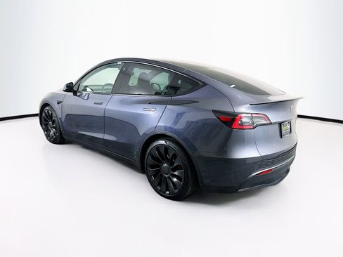 Used 2022 Tesla Model Y Performance image 5