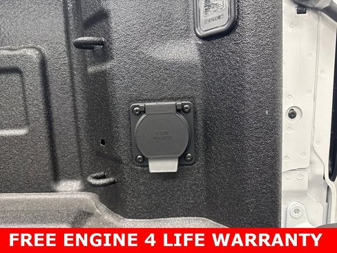 Used 2025 GMC Sierra 1500 Elevation w/ Elevation Premium Package image 26