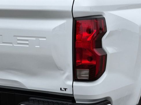 Used 2024 Chevrolet Colorado LT w/ LT Convenience Package II RWD image 33