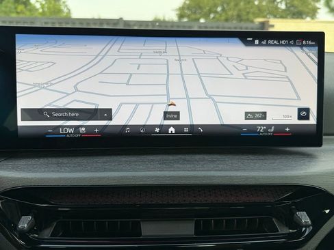 Used 2025 BMW 330i Sedan w/ Convenience Package image 27