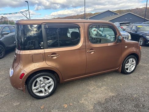 Used 2011 Nissan Cube 1.8 SL w/ Interior Designer Pkg FWD image 13