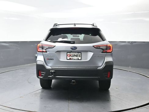 Used 2021 Subaru Outback Premium w/ Popular Package #1 AWD/4WD image 12