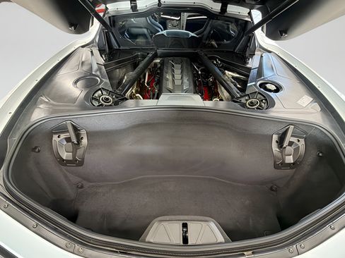 Used 2023 Chevrolet Corvette Stingray Coupe w/ Z51 Performance Package RWD image 18