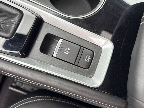 Used 2023 Nissan Altima 2.5 SL FWD image 30